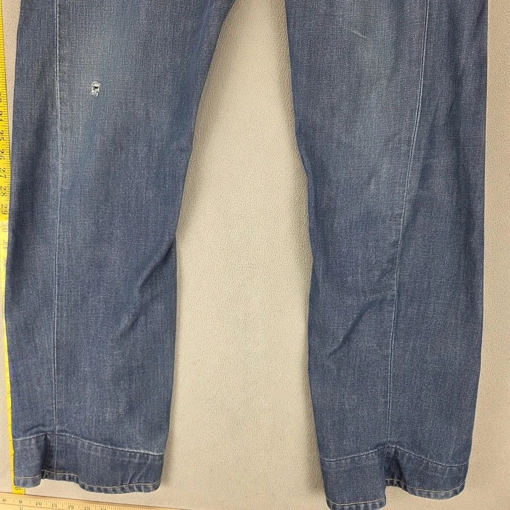 Vintage Levis Engineered Jeans Mens 33x34 Blue Twisted Medium Wash Button Fly